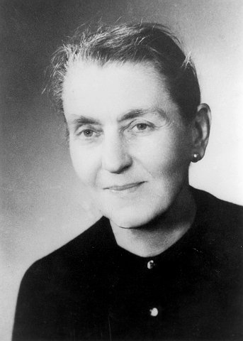 Sophie Zernov